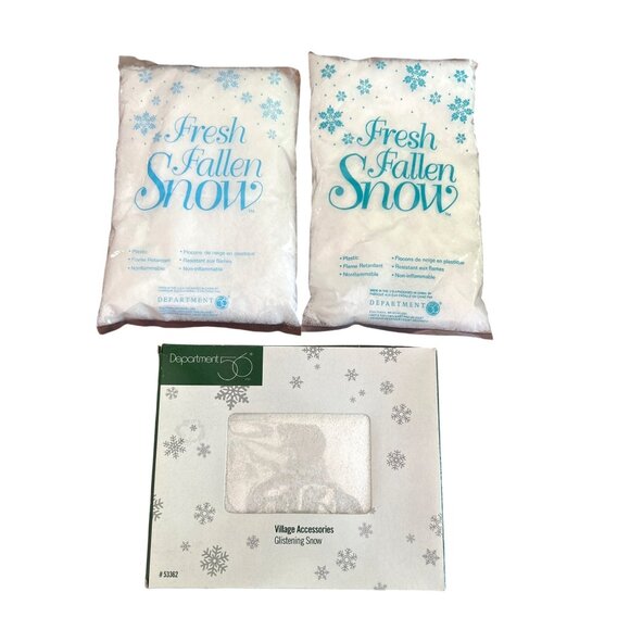 Department 56 Fresh Fallen Snow‎  - Glistening Snow Non-Flammable Plastic Flakes - Picture 1 of 5